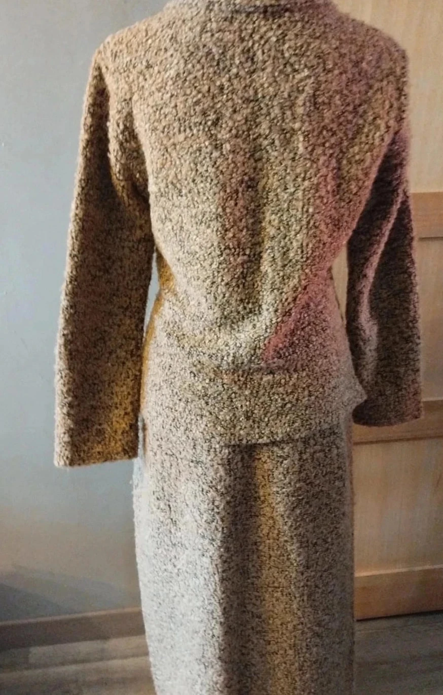 Conjunto de chaqueta+falda larga color marrón/dorado, Jacqueline Riu T38 – photo 6